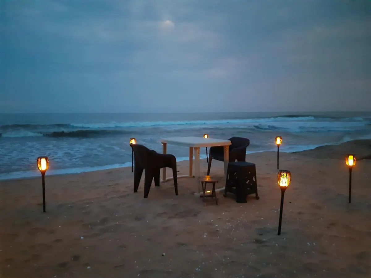 Homestay The Camp Club Beach Villa Payyannur